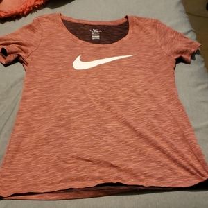nike dry fit athletic tee